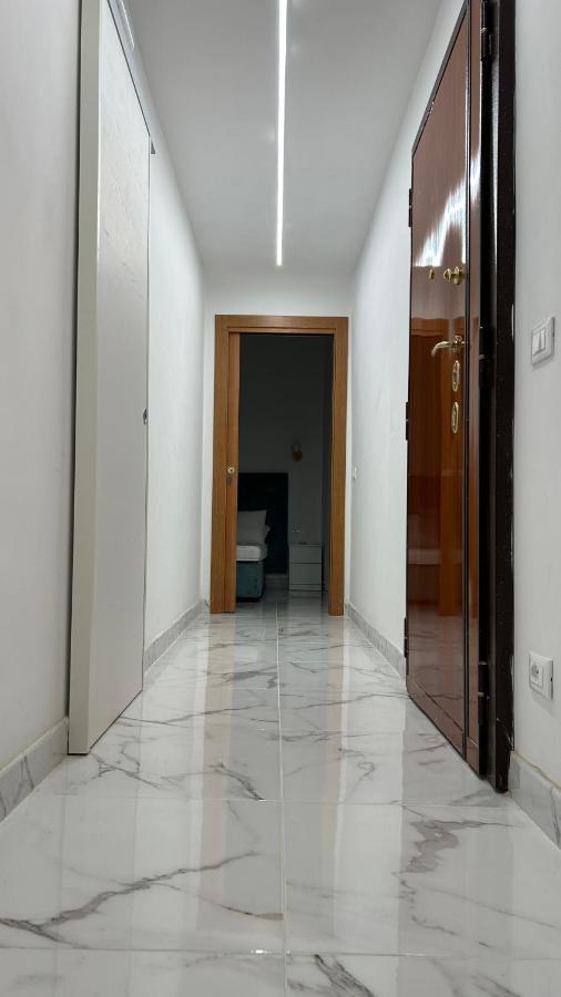 Guesthouse Dahlia Rossa Roma Exterior foto