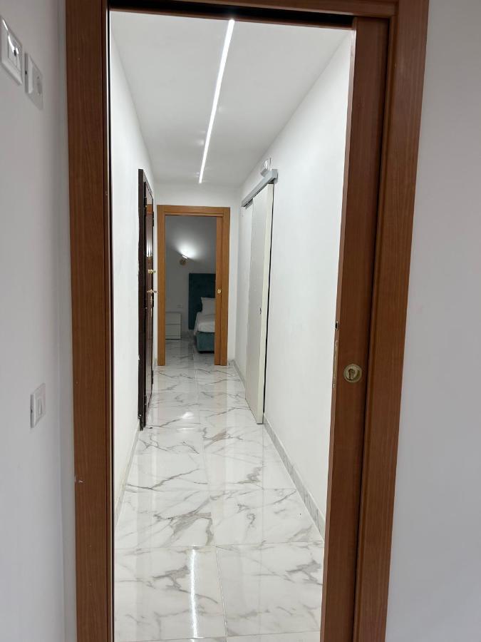 Guesthouse Dahlia Rossa Roma Exterior foto