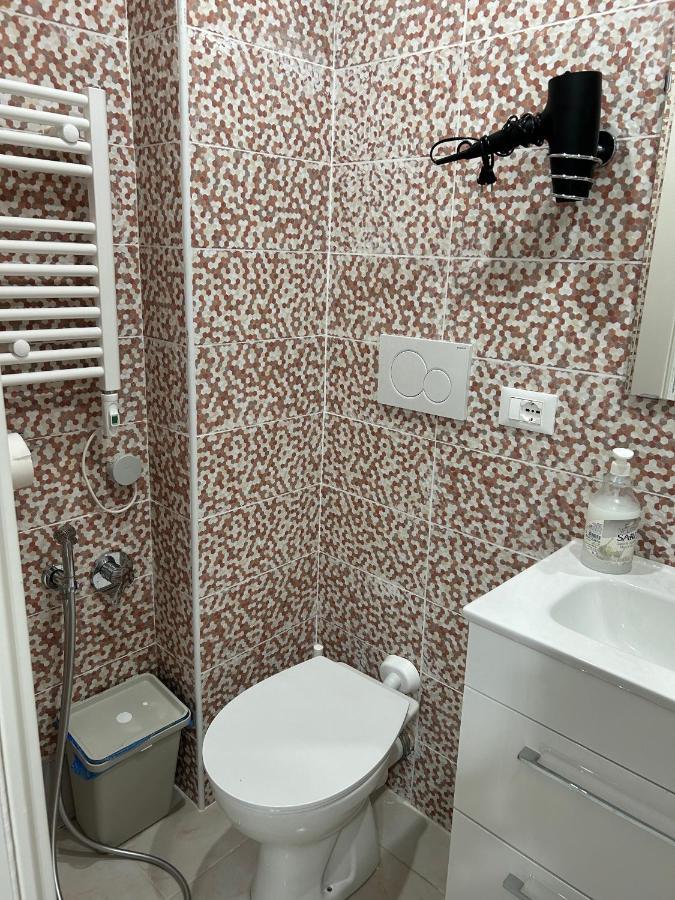 Guesthouse Dahlia Rossa Roma Exterior foto