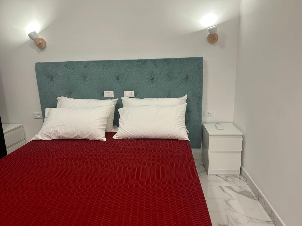 Guesthouse Dahlia Rossa Roma Exterior foto