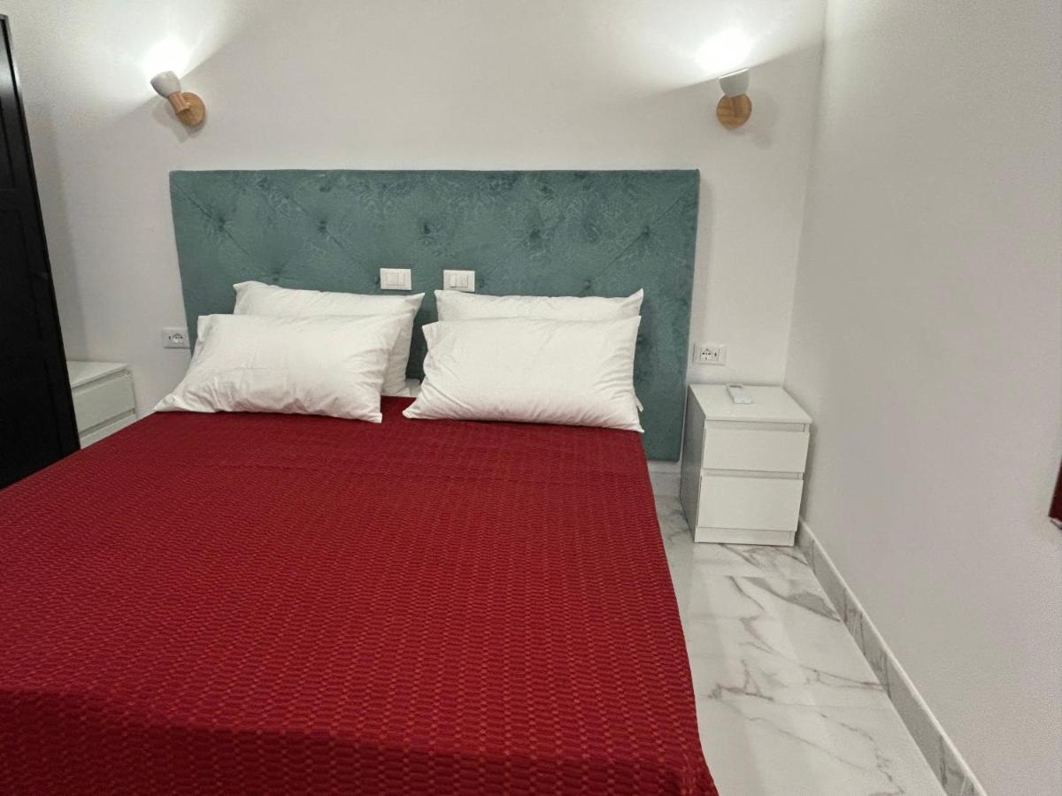 Guesthouse Dahlia Rossa Roma Exterior foto
