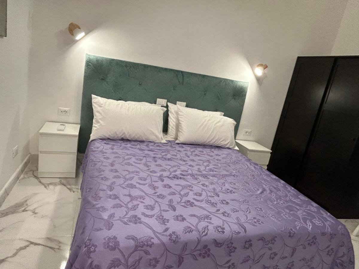 Guesthouse Dahlia Rossa Roma Exterior foto
