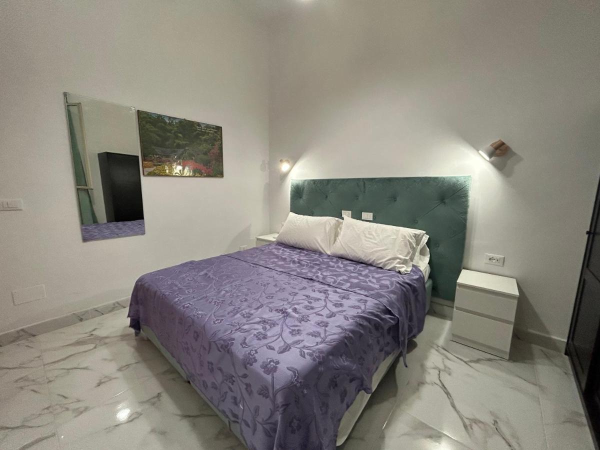 Guesthouse Dahlia Rossa Roma Exterior foto